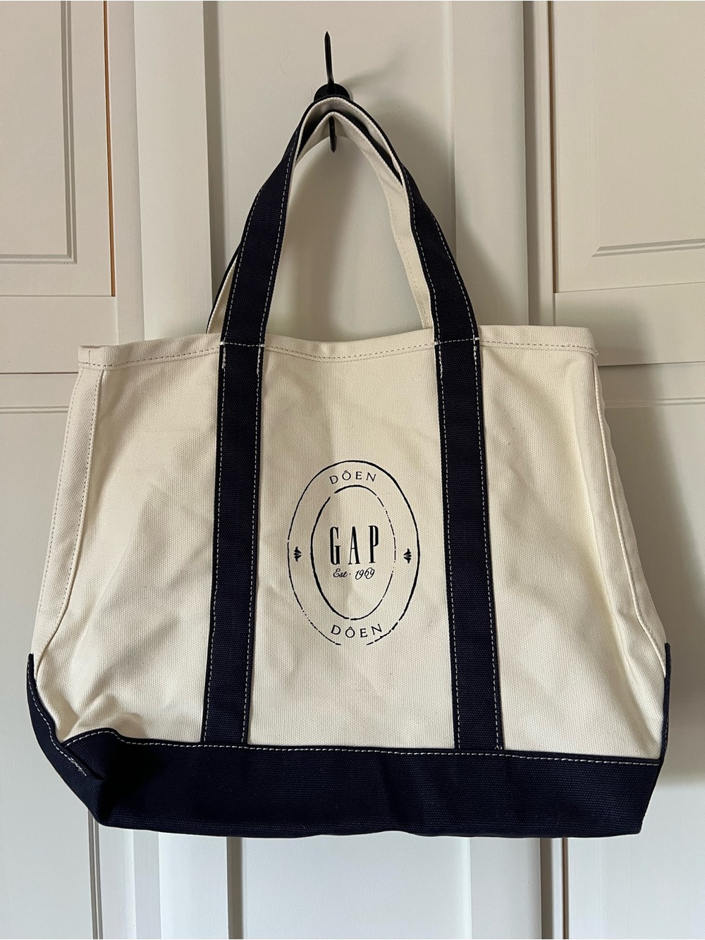 GAP x DOEN Canvas Tote Bag in Cream and Navy NWOT